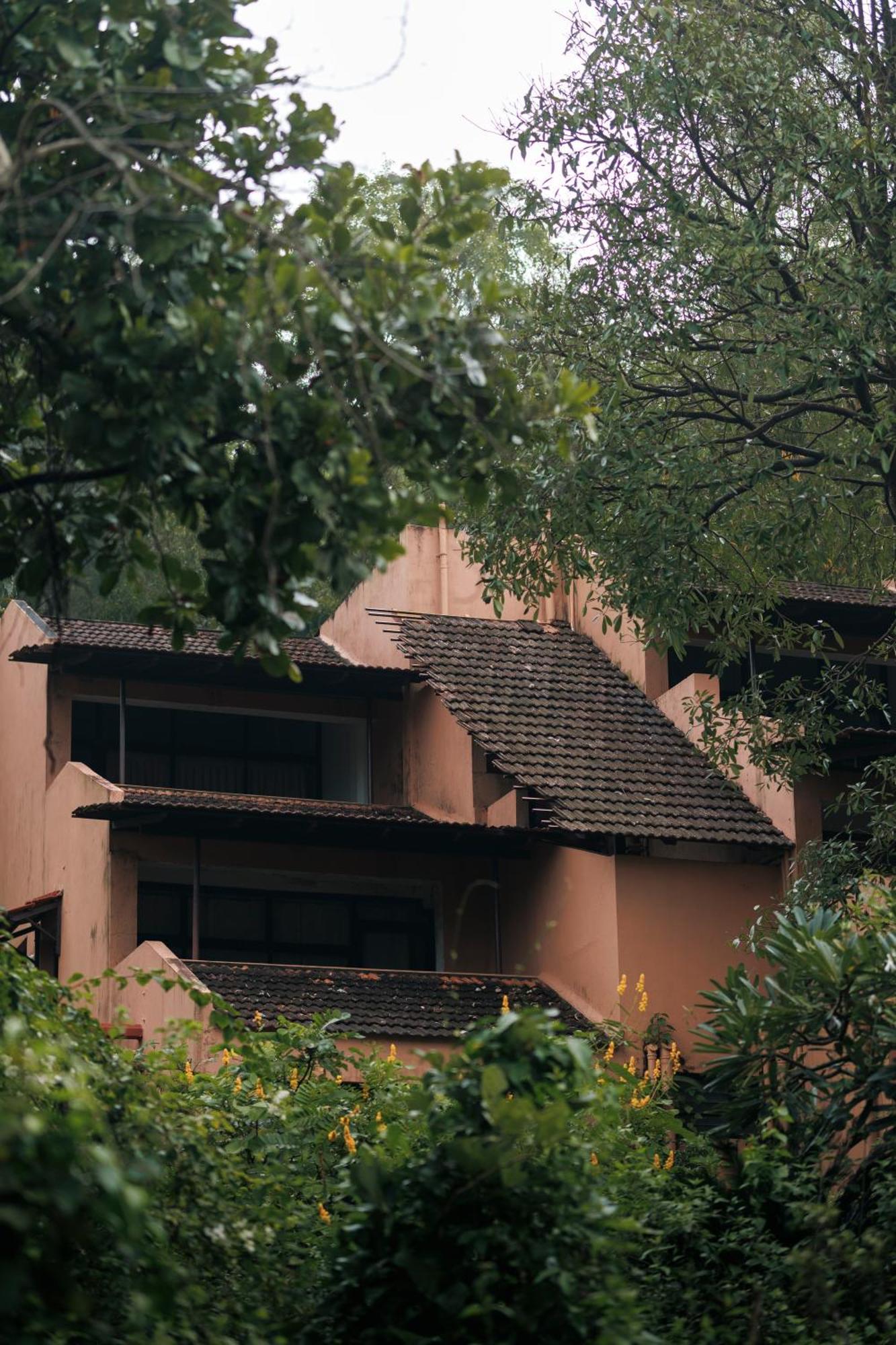 Sai Vishram Beach Resort Bainduru Luaran gambar